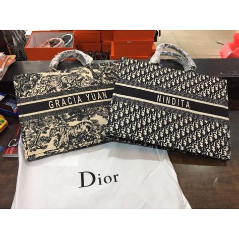 tas dior custom nama|dior abcdior.